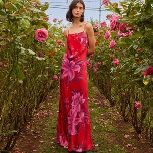 FARM Rio Red Summer Fruit Lenzing™ Ecovero™ Viscose Maxi Dress Size XL NWT